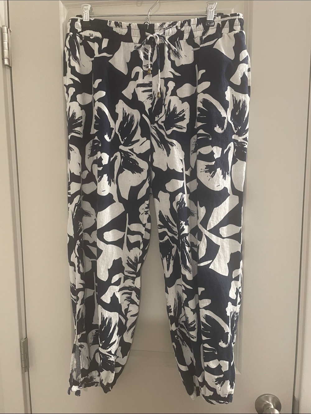 Calypso St. Barth Navy and White Floral Capris